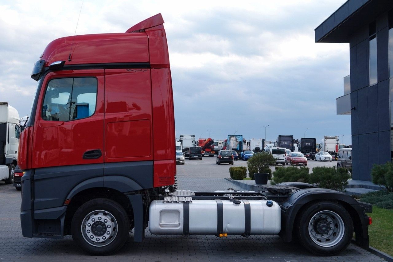 Mercedes-Benz ACTROS 1845 / LOW DECK / MEGA / BIG SPACE / PO - Tractor unit: picture 5 Mercedes-Benz ACTROS 1845 / LOW DECK / MEGA / BIG SPACE / PO - Tractor unit: picture 5