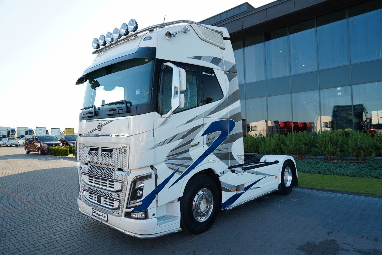 Volvo FH 16 / 650 / I -PARK COOL / FULL AIRMATIC / AL - Tractor unit: picture 5 Volvo FH 16 / 650 / I -PARK COOL / FULL AIRMATIC / AL - Tractor unit: picture 5