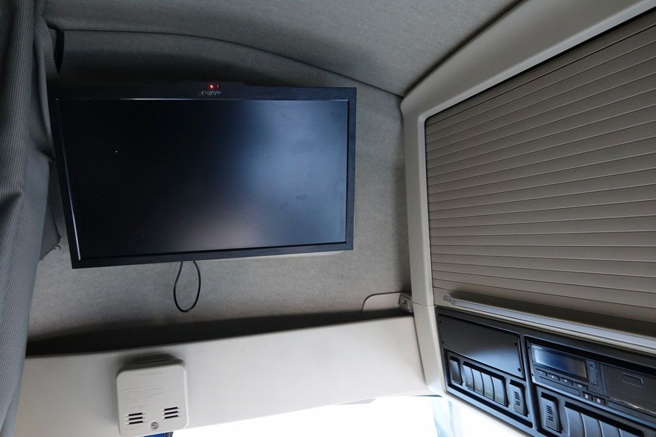 Tractor unit Volvo FH 500 / HYDRAULIKA / I-PARK COOL /  TV: picture 16