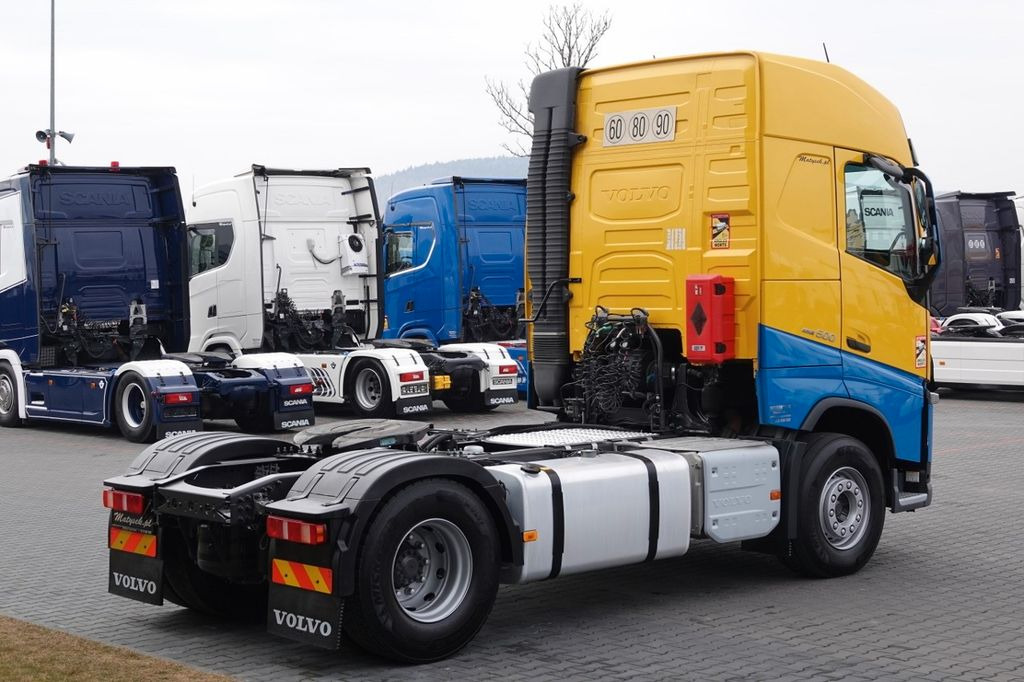 Volvo FH 500 / HYDRAULIKA / RETARDER / SPROWADZONY / - Tractor unit: picture 5 Volvo FH 500 / HYDRAULIKA / RETARDER / SPROWADZONY / - Tractor unit: picture 5