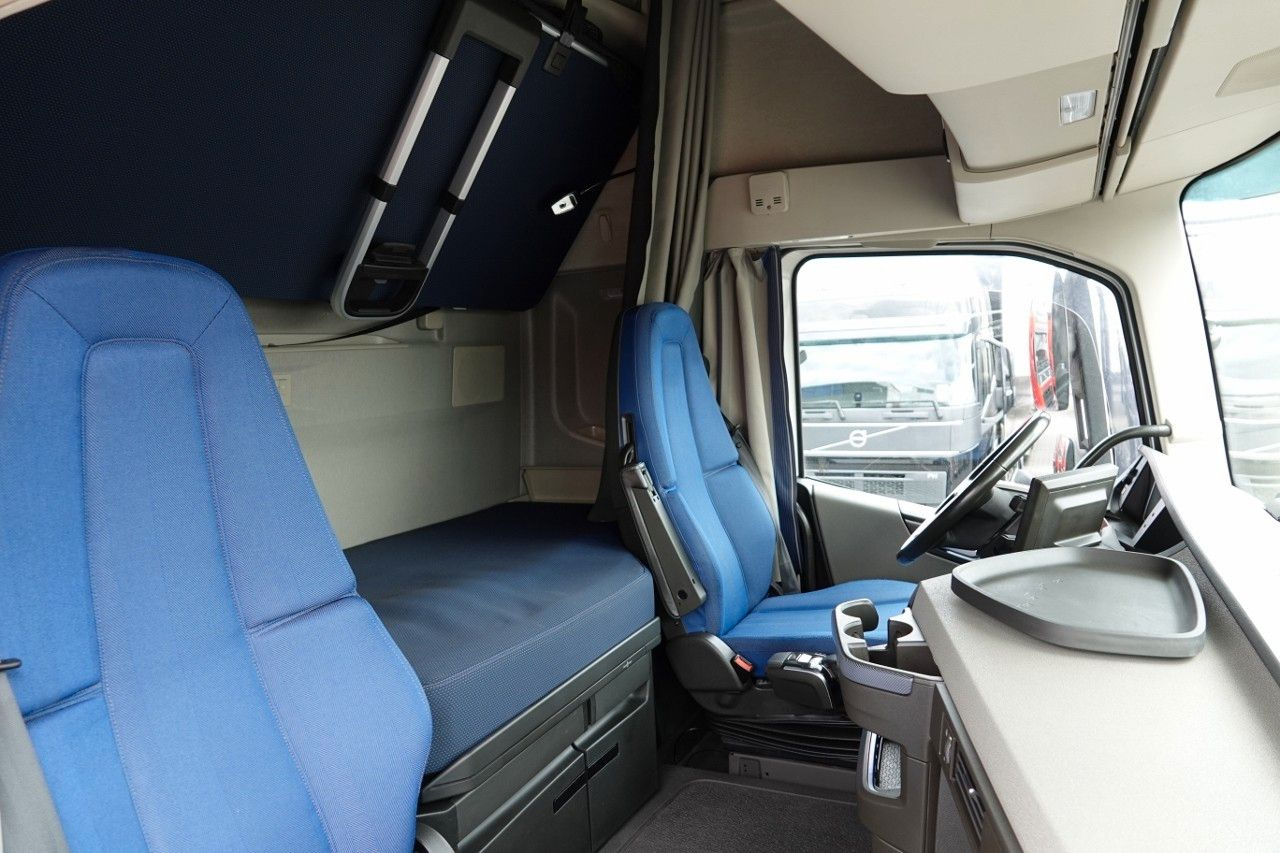 Tractor unit Volvo FH 500 / I-PARK COOL / I-SAVE / ZESTAW /+ SCHMIT: picture 17