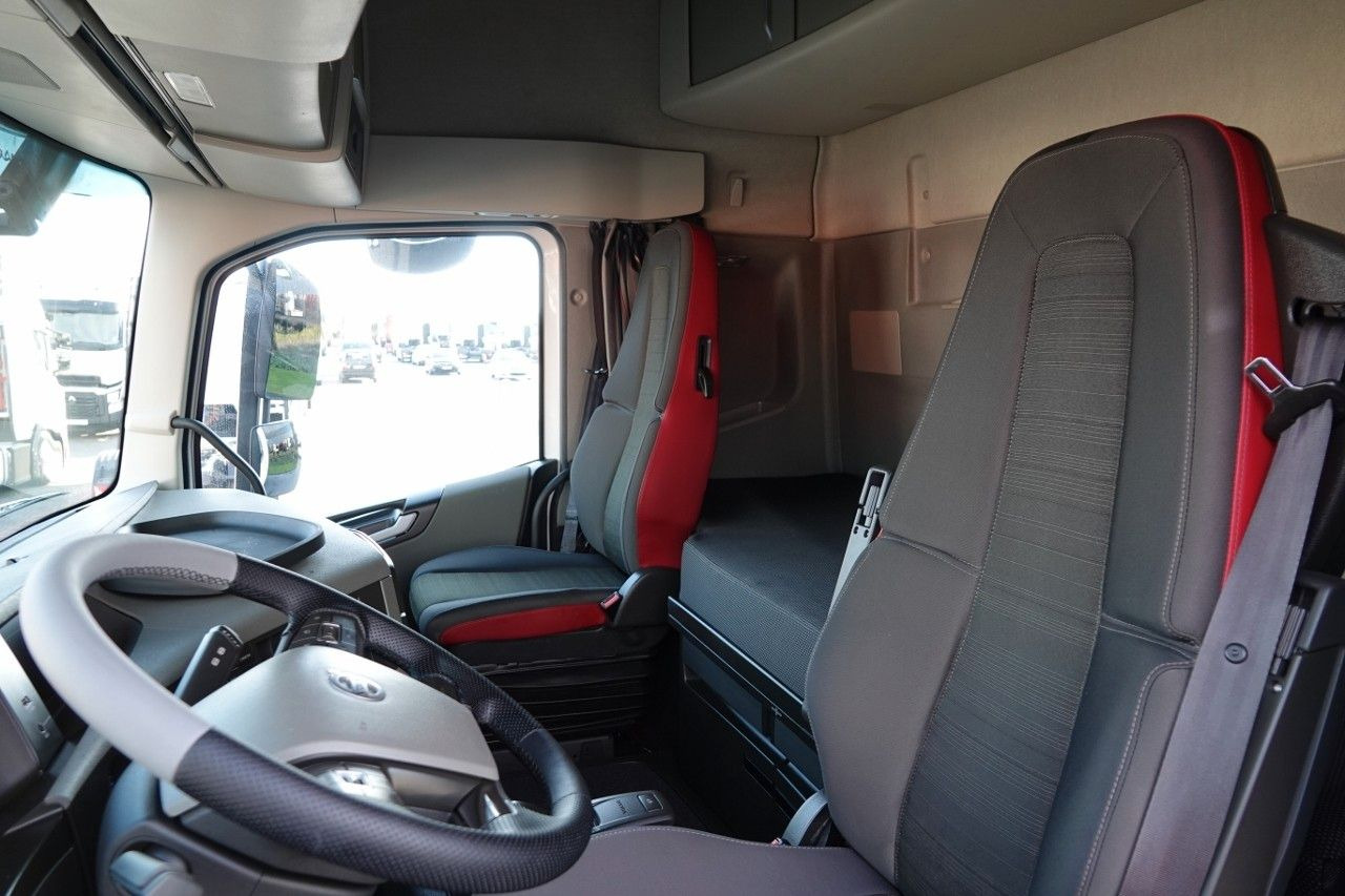 Tractor unit Volvo FH 500 / I-PARK COOL / OPONY 100% / PO KONTRAKCI: picture 12