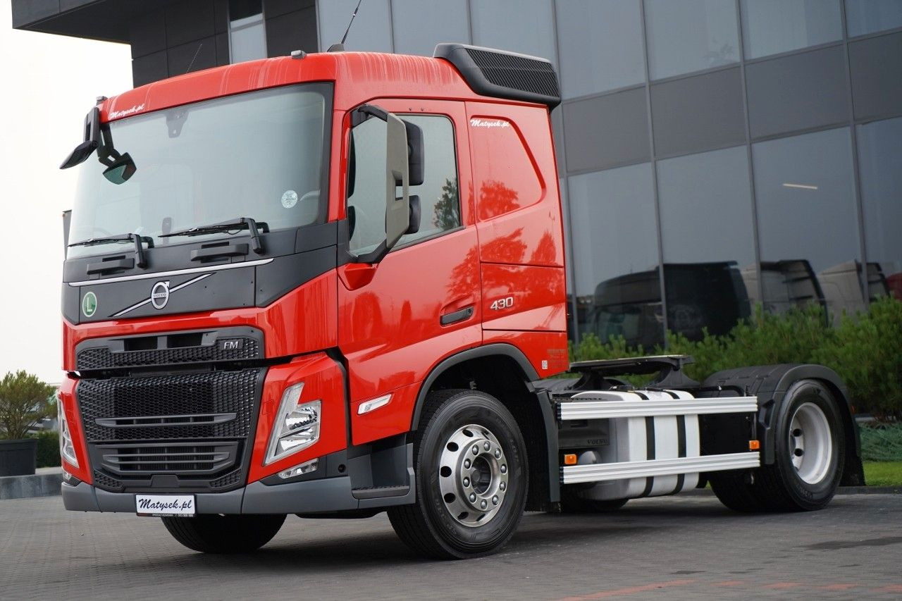 Volvo FM 430 / PEŁNY ADR / WAGA: 6 800 KG / NISKA KABI - Tractor unit: picture 1 Volvo FM 430 / PEŁNY ADR / WAGA: 6 800 KG / NISKA KABI - Tractor unit: picture 1