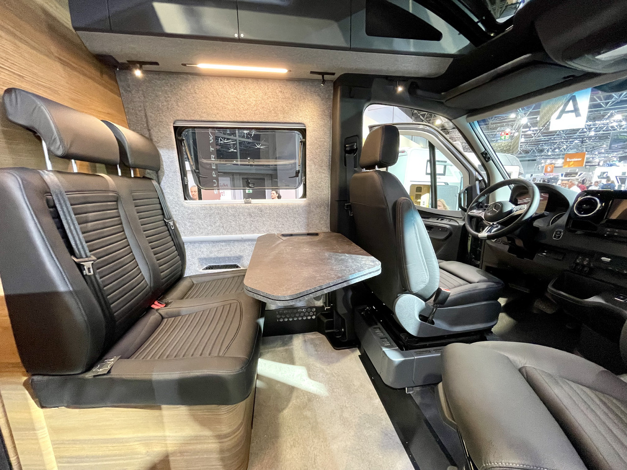 ADRIA Super Twin 700 SGX - Campervan: picture 3 ADRIA Super Twin 700 SGX - Campervan: picture 3