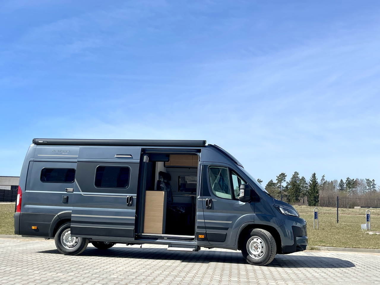 ADRIA TWIN 640 SGX - Campervan: picture 5 ADRIA TWIN 640 SGX - Campervan: picture 5