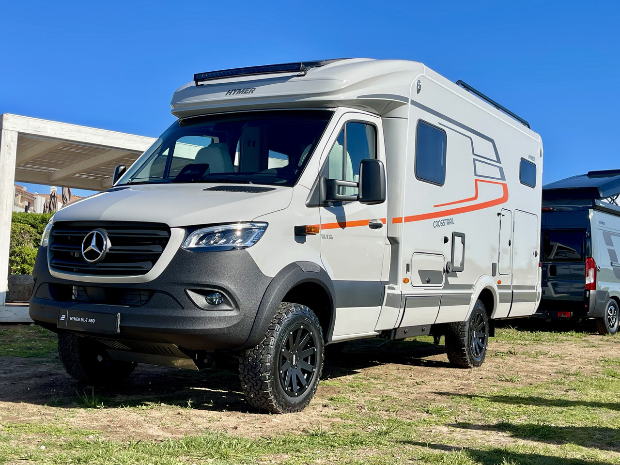 HYMER / ERIBA Cross Trail - Semi-integrated motorhome: picture 2 HYMER / ERIBA Cross Trail - Semi-integrated motorhome: picture 2
