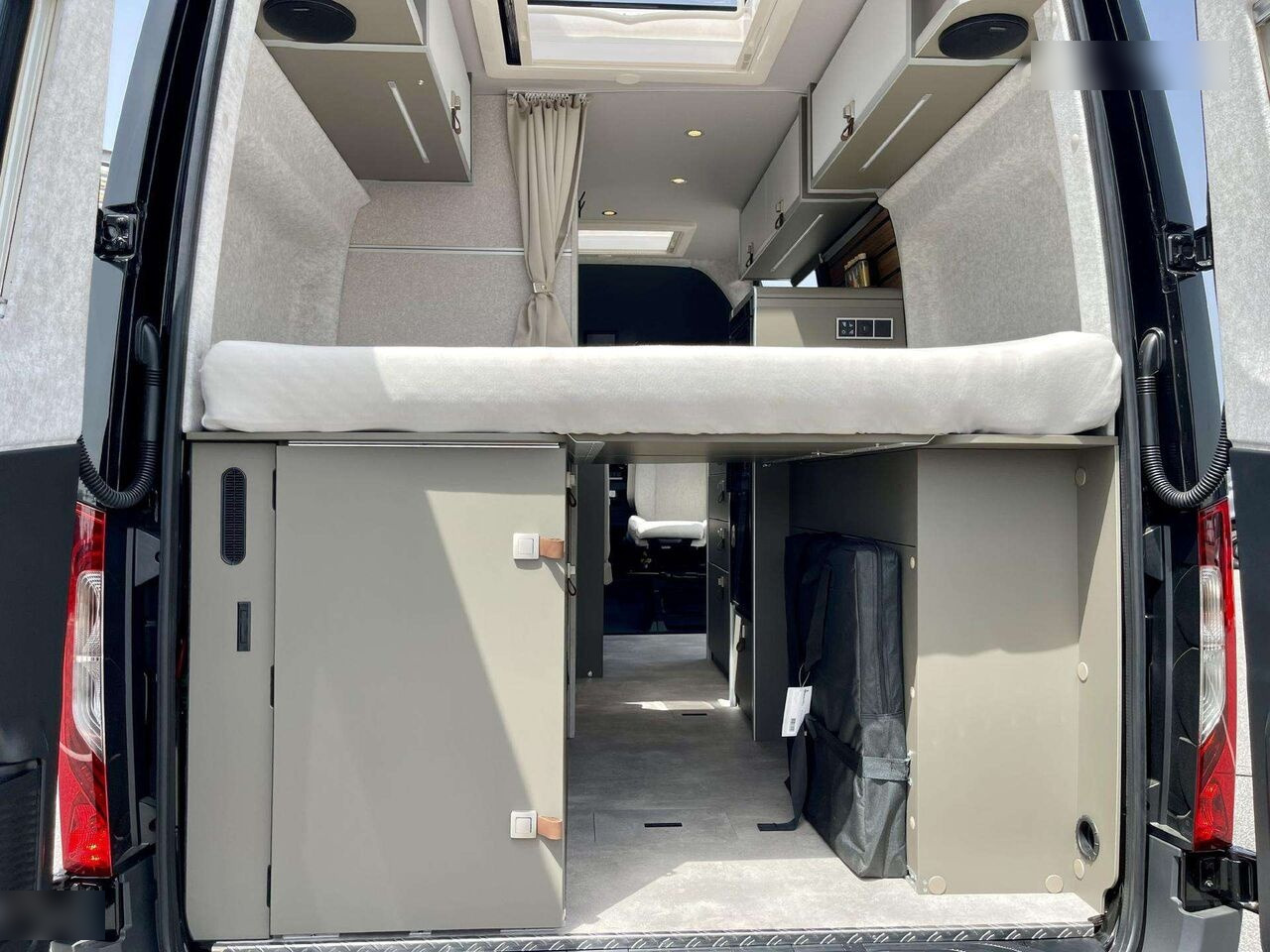 Hymer Grand Canyon S 4x4 - Campervan: picture 4 Hymer Grand Canyon S 4x4 - Campervan: picture 4