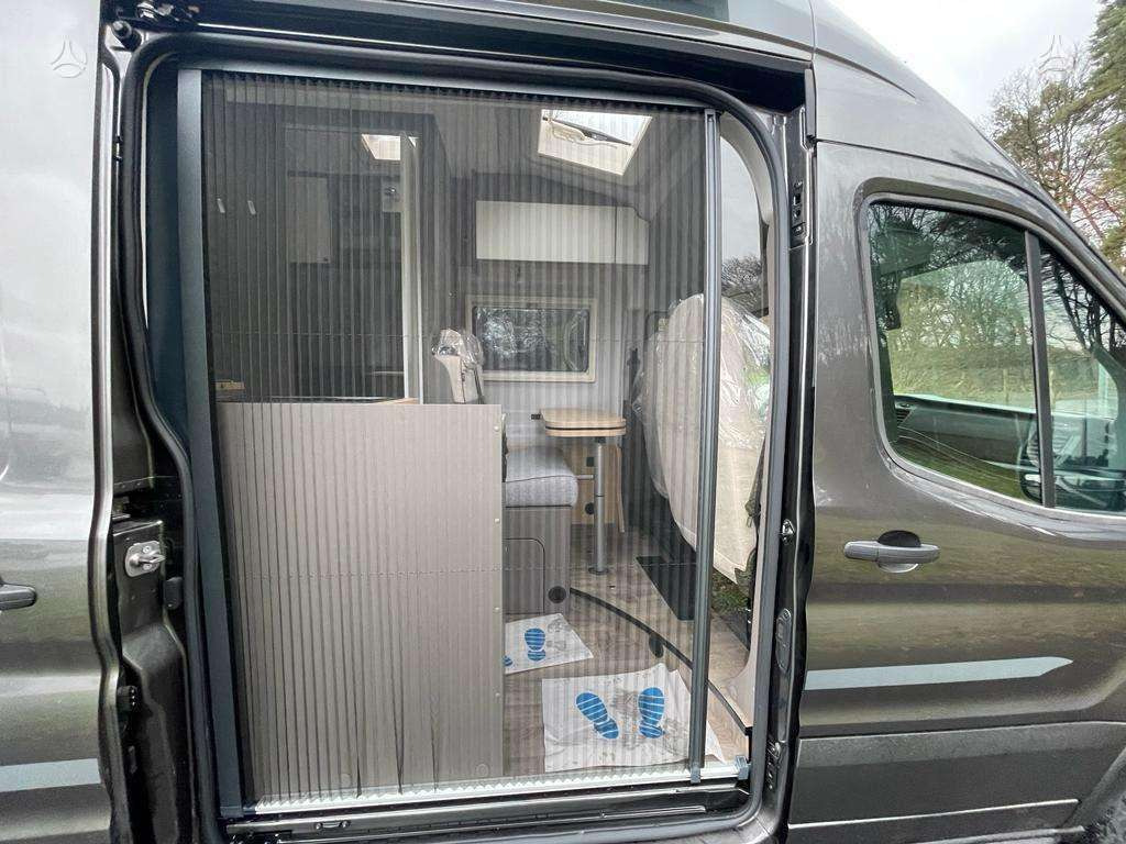 LMC LMC Innovan 590C - Campervan: picture 5 LMC LMC Innovan 590C - Campervan: picture 5