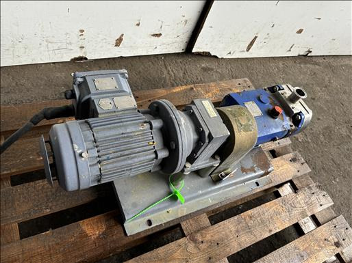 Alfa Laval SX2-013H Lobe pump - Food processing equipment: picture 3 Alfa Laval SX2-013H Lobe pump - Food processing equipment: picture 3