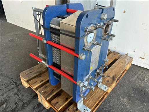 Alfa Laval TS6MFG Plate heat exchanger - Food processing equipment: picture 1 Alfa Laval TS6MFG Plate heat exchanger - Food processing equipment: picture 1