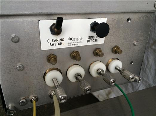 Apple Engineering MD65 Four head pneumatic depositor - Food processing equipment: picture 5 Apple Engineering MD65 Four head pneumatic depositor - Food processing equipment: picture 5