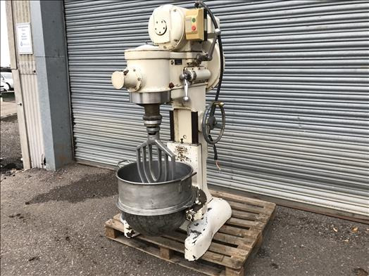 Hobart ME800 80L planetary mixer - Food processing equipment: picture 3 Hobart ME800 80L planetary mixer - Food processing equipment: picture 3