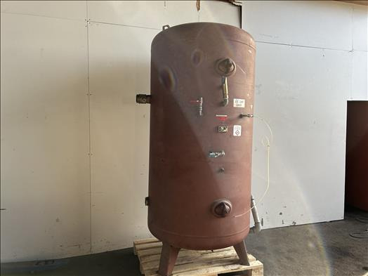 Kaeser 2000l Air receiver tank - Food processing equipment: picture 2 Kaeser 2000l Air receiver tank - Food processing equipment: picture 2