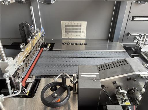 Kallfass Universal 500 Servo Fully automatic side sealer - Packaging machinery: picture 4 Kallfass Universal 500 Servo Fully automatic side sealer - Packaging machinery: picture 4