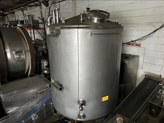 NNP 2004 5000l holding tanks - Food processing equipment: picture 2 NNP 2004 5000l holding tanks - Food processing equipment: picture 2