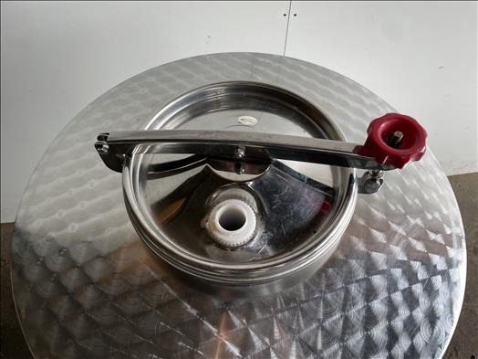 NNP 250l holding tanks - Food processing equipment: picture 4 NNP 250l holding tanks - Food processing equipment: picture 4
