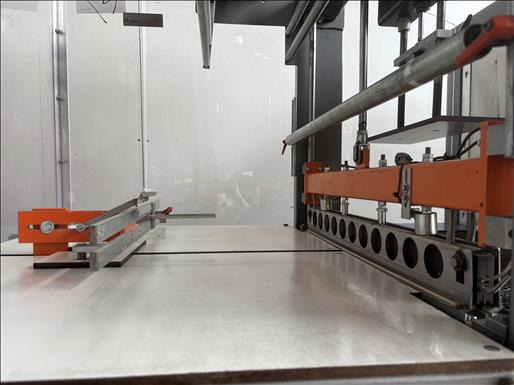 Wraps UK Easy700S Shrink sleeve wrapper - Packaging machinery: picture 3 Wraps UK Easy700S Shrink sleeve wrapper - Packaging machinery: picture 3