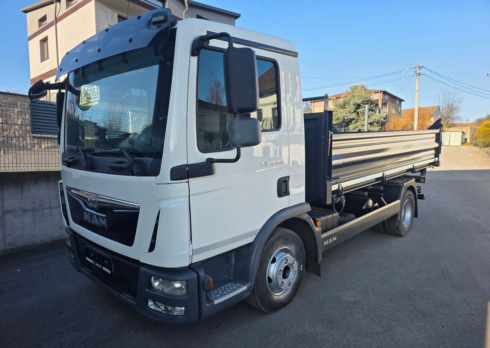 MAN TGL 12.250 /12.220 / ATEGO/ WYWROTKA / 2016 / NOWA ZABUDOWA - Tipper: picture 1 MAN TGL 12.250 /12.220 / ATEGO/ WYWROTKA / 2016 / NOWA ZABUDOWA - Tipper: picture 1