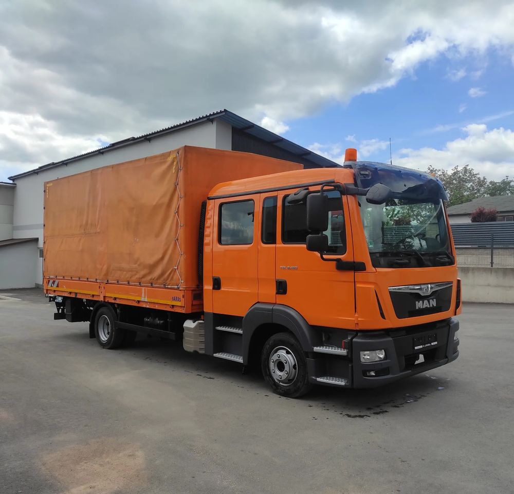 MAN TGL 8.180 DOKA / 6 OSOBOWY /BUTRO-PLANDEKA / - Curtain side truck: picture 2 MAN TGL 8.180 DOKA / 6 OSOBOWY /BUTRO-PLANDEKA / - Curtain side truck: picture 2