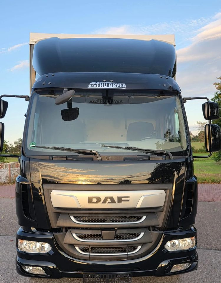 DAF LF 290 / WINDA / 16TON DMC / FIRANKA / SYPIALKA / AUTOMAT / JEDEN WŁAŚCICIE / EURO 6 / 2019 / SPROWADZONY / 20PALET / NISKI PRZEBIEG / DUŻA ŁADOWNOŚĆ / JAK NOWY - Curtain side truck: picture 3 DAF LF 290 / WINDA / 16TON DMC / FIRANKA / SYPIALKA / AUTOMAT / JEDEN WŁAŚCICIE / EURO 6 / 2019 / SPROWADZONY / 20PALET / NISKI PRZEBIEG / DUŻA ŁADOWNOŚĆ / JAK NOWY - Curtain side truck: picture 3