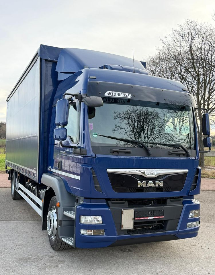 MAN TGM 18.340 / FIRANKA / SPROWADZONY / 9100 ŁADOWNOŚĆ / 18 PALET / E6 / WINDA / - Curtain side truck: picture 3 MAN TGM 18.340 / FIRANKA / SPROWADZONY / 9100 ŁADOWNOŚĆ / 18 PALET / E6 / WINDA / - Curtain side truck: picture 3
