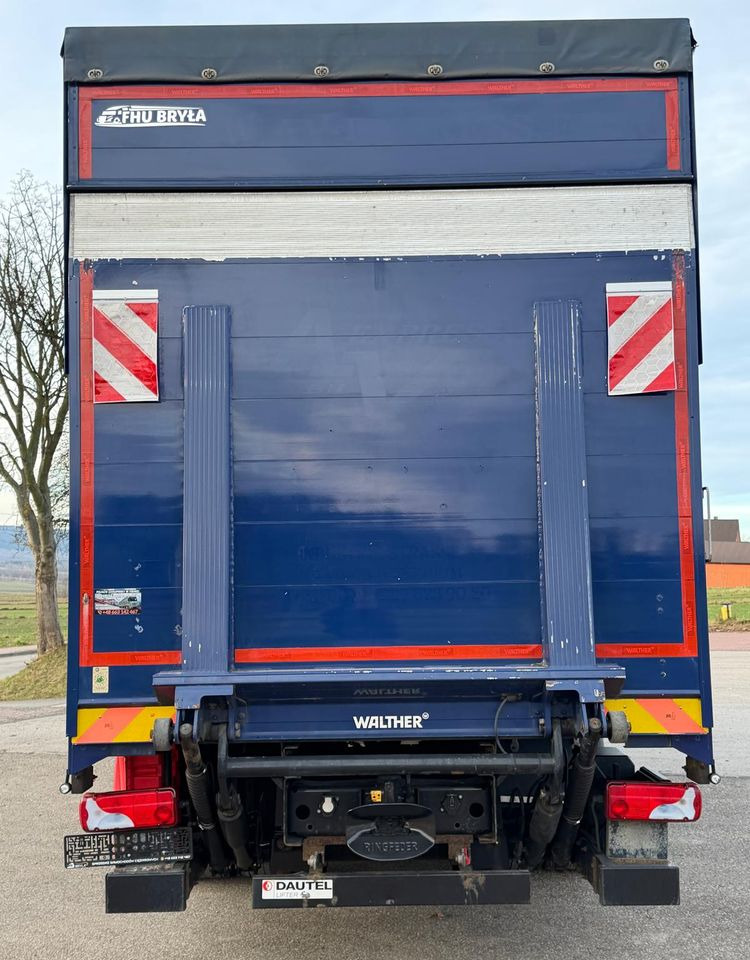 MAN TGM 18.340 / FIRANKA / SPROWADZONY / 9100 ŁADOWNOŚĆ / 18 PALET / E6 / WINDA / - Curtain side truck: picture 5 MAN TGM 18.340 / FIRANKA / SPROWADZONY / 9100 ŁADOWNOŚĆ / 18 PALET / E6 / WINDA / - Curtain side truck: picture 5