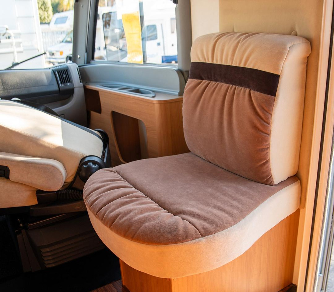 Integrated motorhome Bürstner BURSTNER VISEO I 726: picture 13