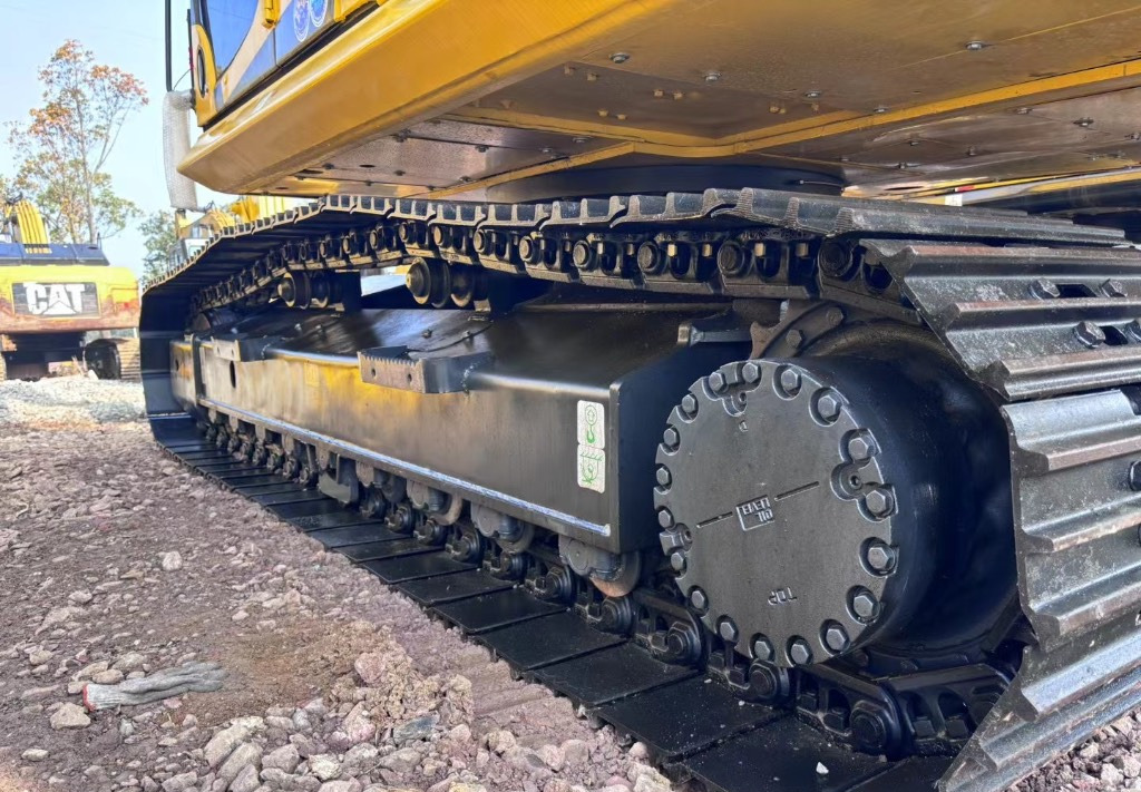 Komatsu PC 210 LC-8 - Crawler excavator: picture 3 Komatsu PC 210 LC-8 - Crawler excavator: picture 3