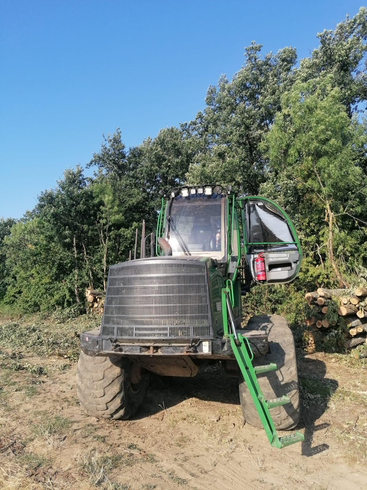 JOHN DEERE 1910E - Forwarder: picture 2 JOHN DEERE 1910E - Forwarder: picture 2