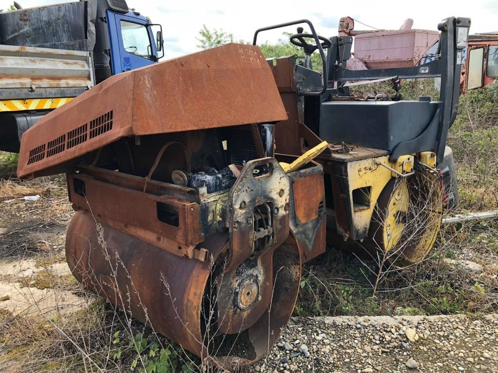 Bomag BW 135 AD FOR PARTS - Roller: picture 3 Bomag BW 135 AD FOR PARTS - Roller: picture 3