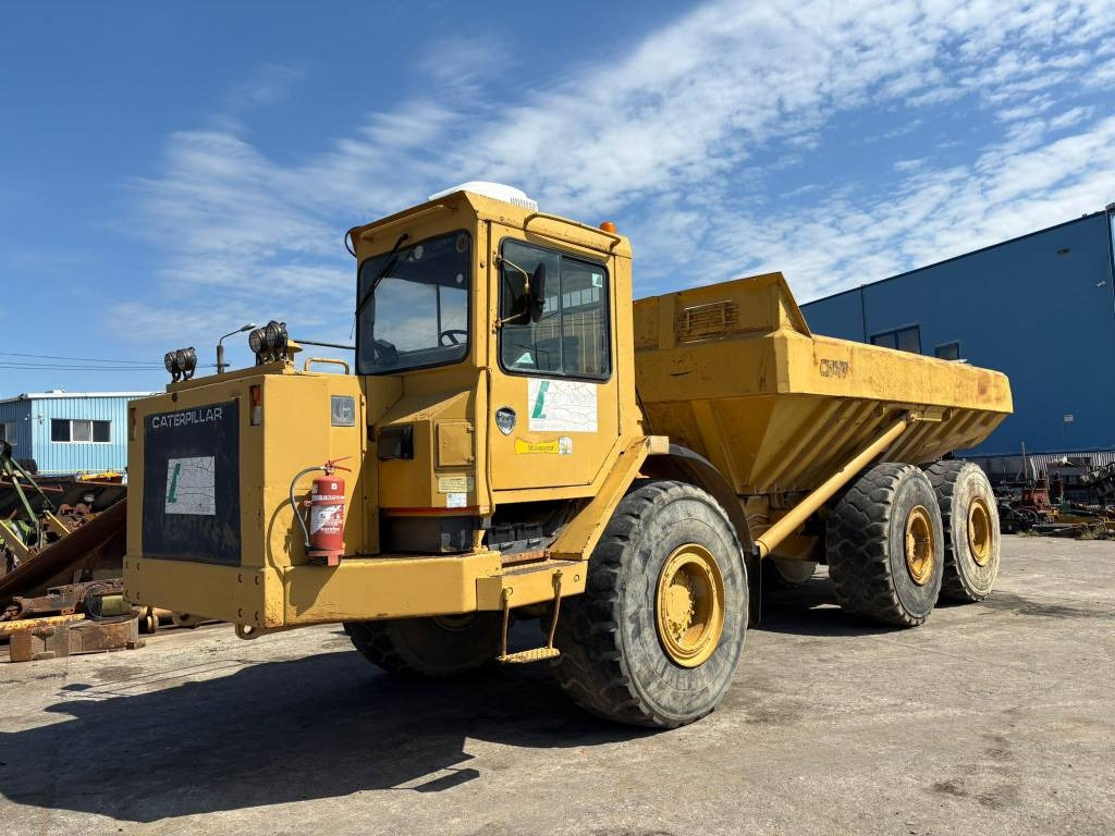 CAT D 350 C - Articulated dump truck: picture 1 CAT D 350 C - Articulated dump truck: picture 1