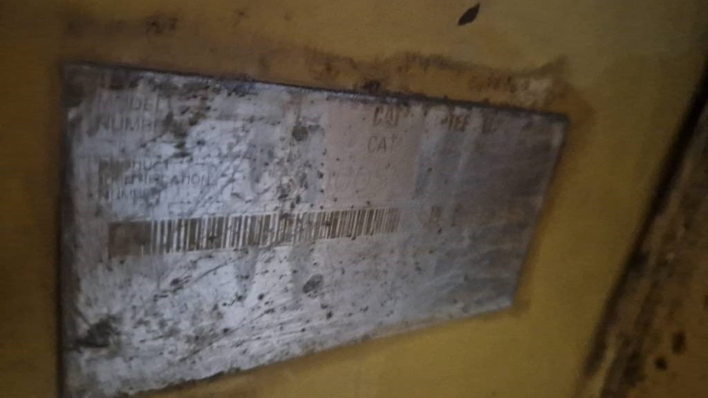 CAT D5 FOR PARTS - Bulldozer: picture 4 CAT D5 FOR PARTS - Bulldozer: picture 4