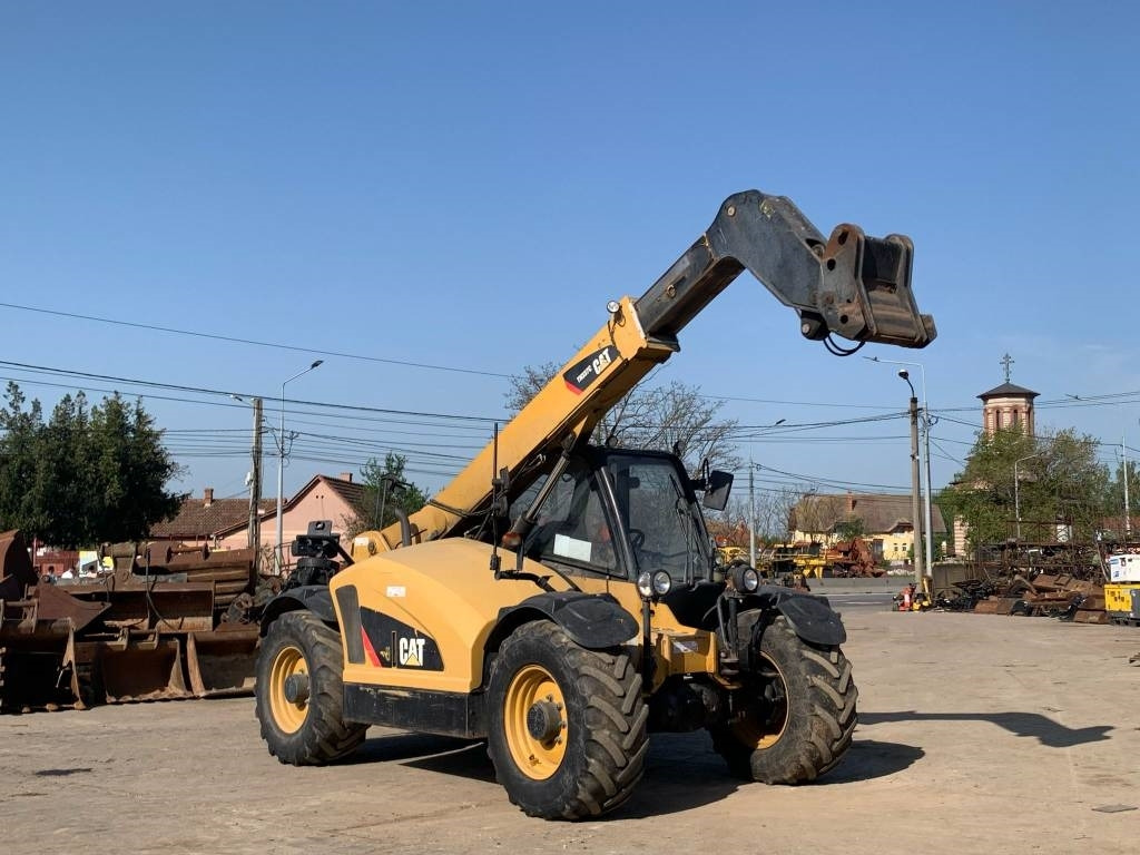 CAT TH 337C - Telescopic handler: picture 3 CAT TH 337C - Telescopic handler: picture 3