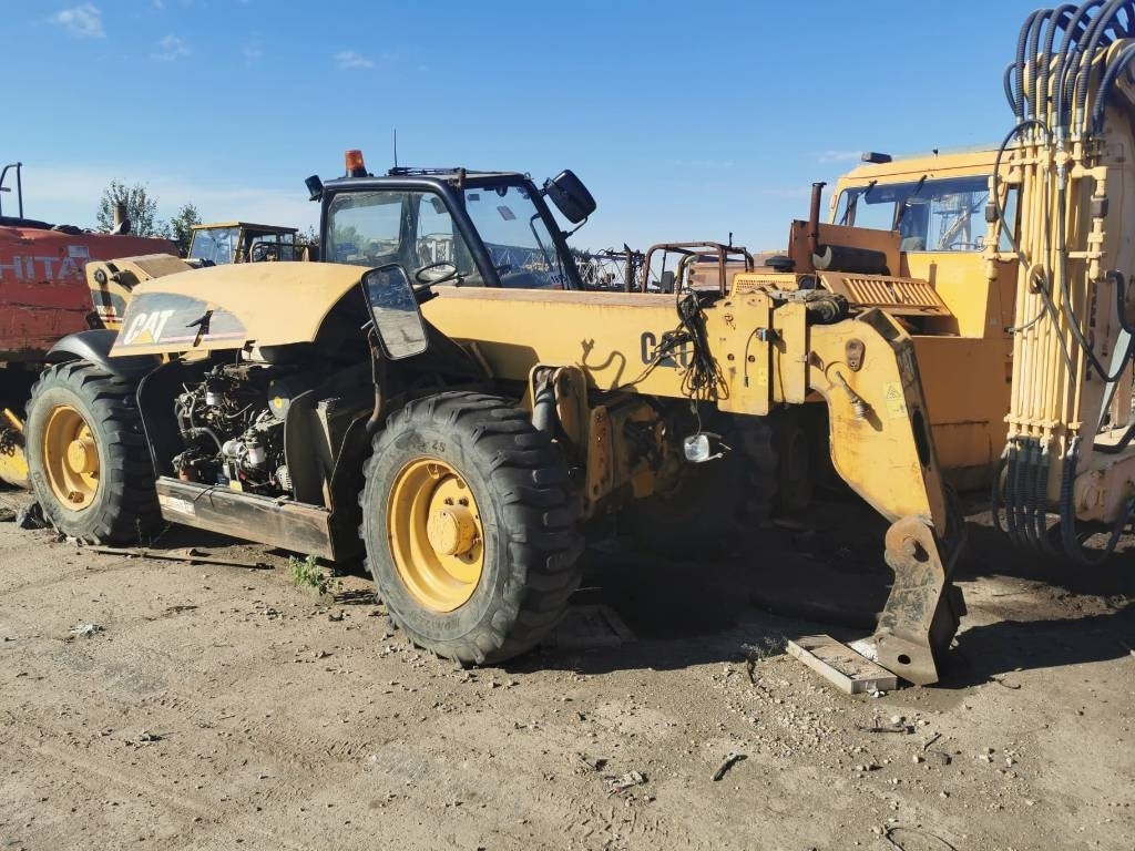 CAT TH 360 B - Telescopic handler: picture 1 CAT TH 360 B - Telescopic handler: picture 1