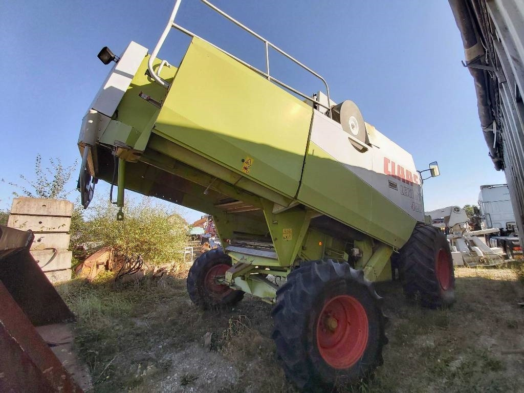Claas Lexion 480  - Combine harvester: picture 3 Claas Lexion 480  - Combine harvester: picture 3
