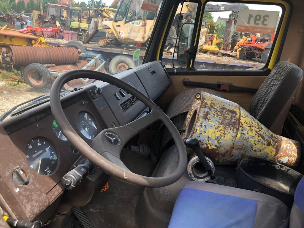 Mercedes-Benz 814 - Construction machinery, Truck: picture 5 Mercedes-Benz 814 - Construction machinery, Truck: picture 5