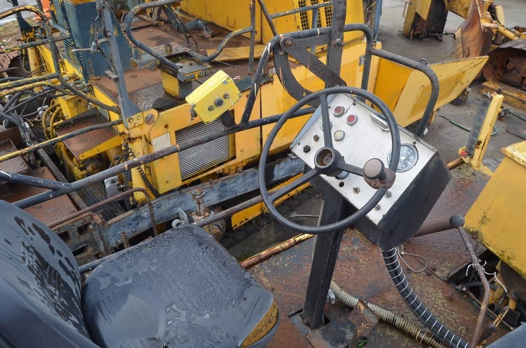 Demag DF 100 P - Asphalt paver: picture 4 Demag DF 100 P - Asphalt paver: picture 4