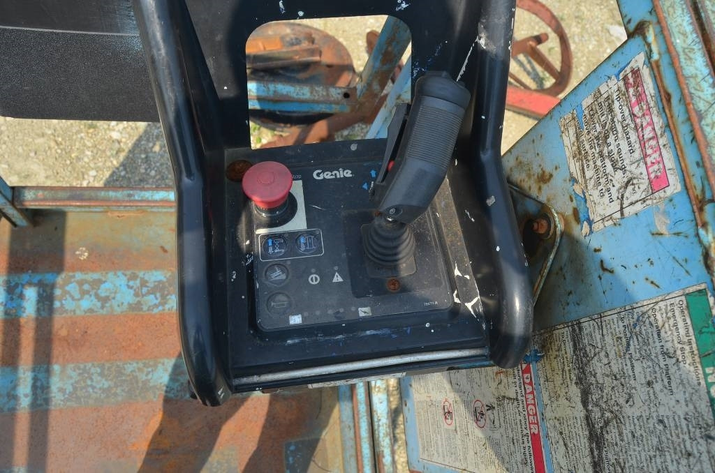 Genie GS 2646 - Scissor lift: picture 4 Genie GS 2646 - Scissor lift: picture 4