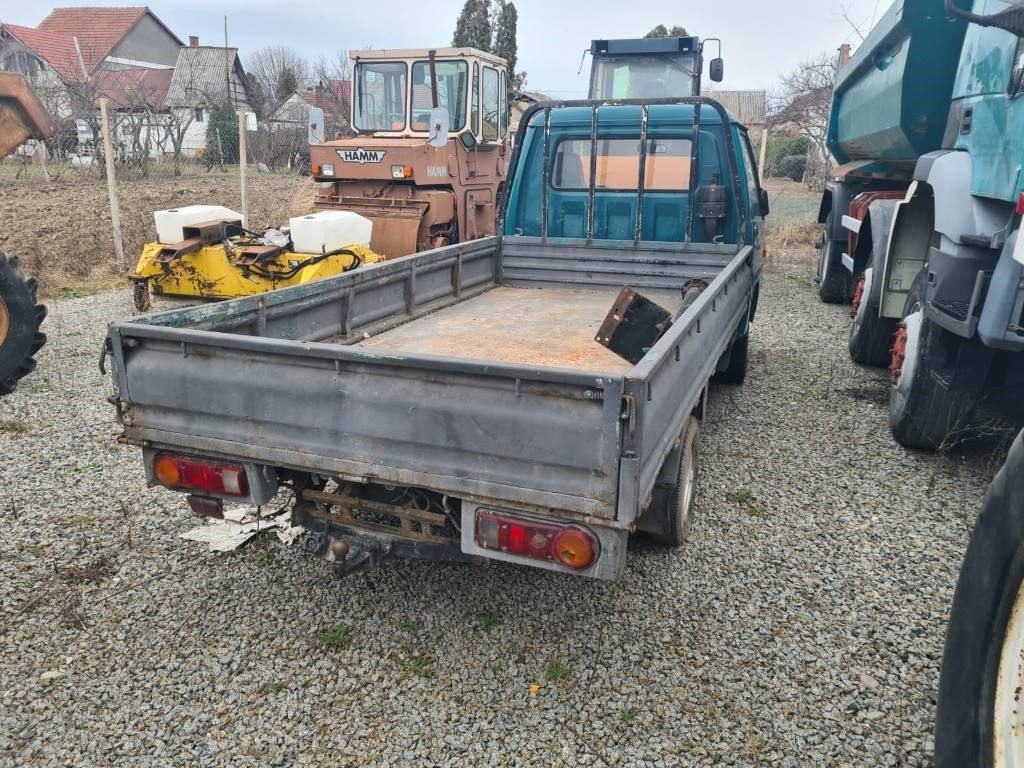 Hyundai H 100 - Dropside/ Flatbed truck: picture 3 Hyundai H 100 - Dropside/ Flatbed truck: picture 3
