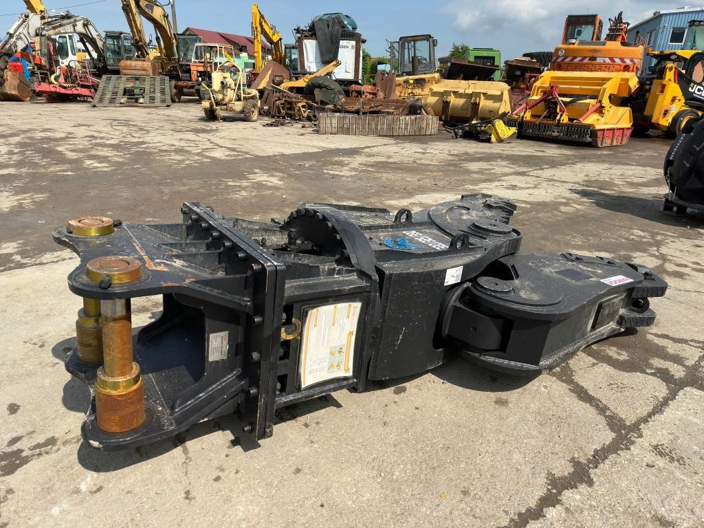 Jisan JSV765S - Demolition shears for Construction machinery: picture 2 Jisan JSV765S - Demolition shears for Construction machinery: picture 2