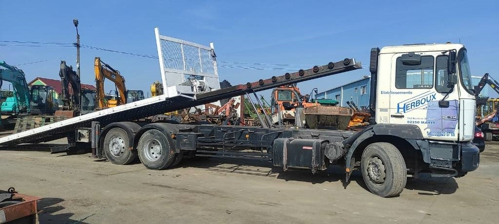 MAN 26.314 - Car transporter truck: picture 1 MAN 26.314 - Car transporter truck: picture 1