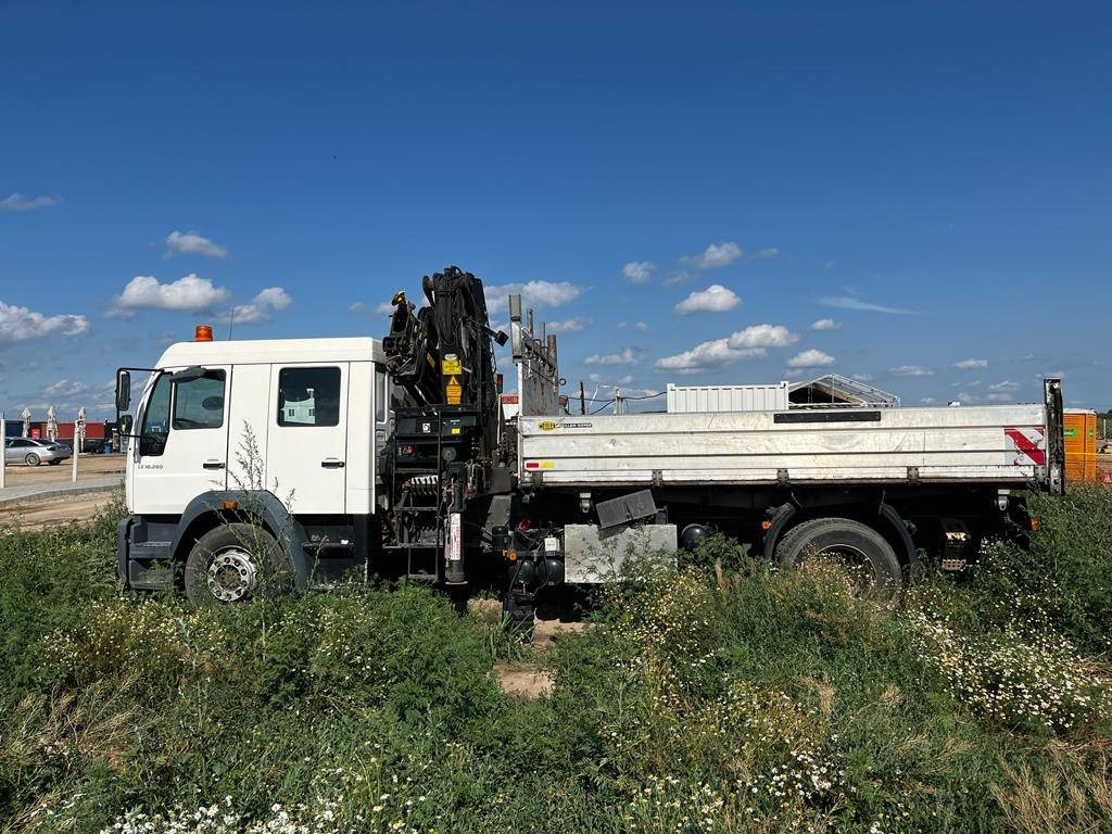 MAN LE 18.280 - Crane truck: picture 2 MAN LE 18.280 - Crane truck: picture 2