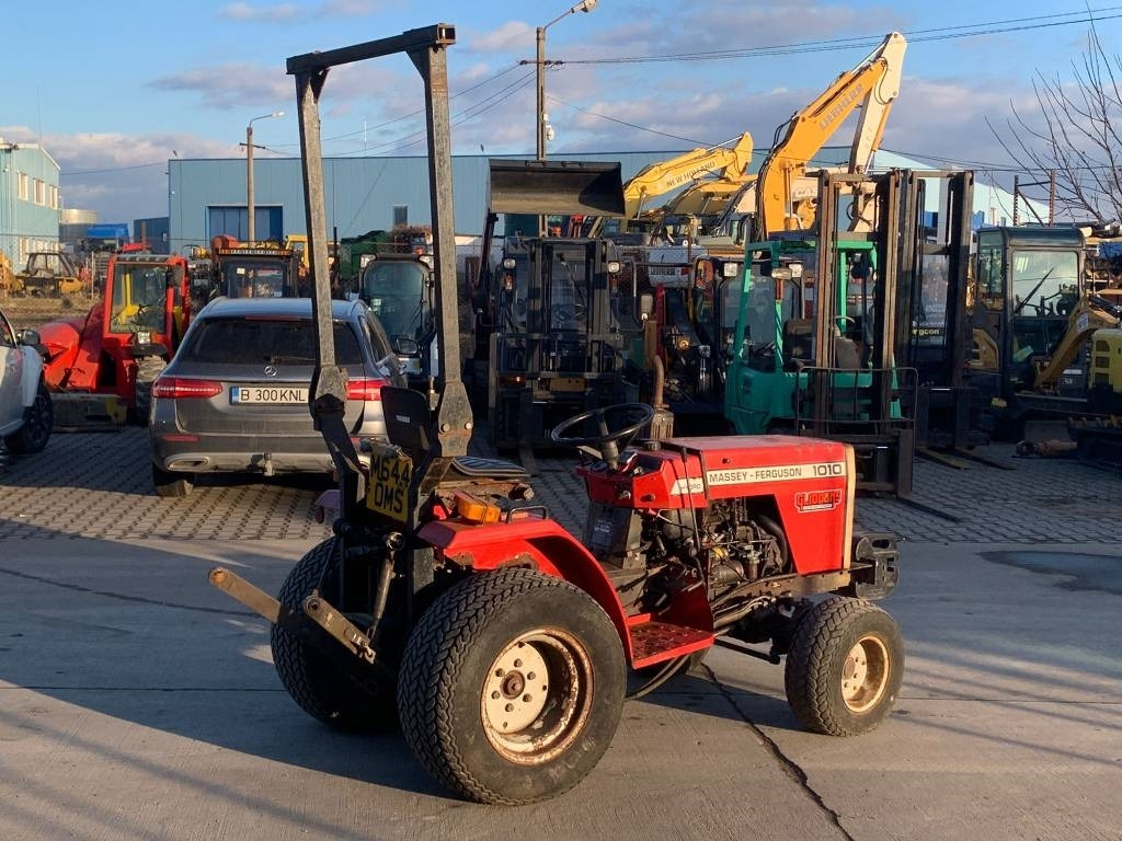 Massey Ferguson 1010 - Farm tractor: picture 4 Massey Ferguson 1010 - Farm tractor: picture 4