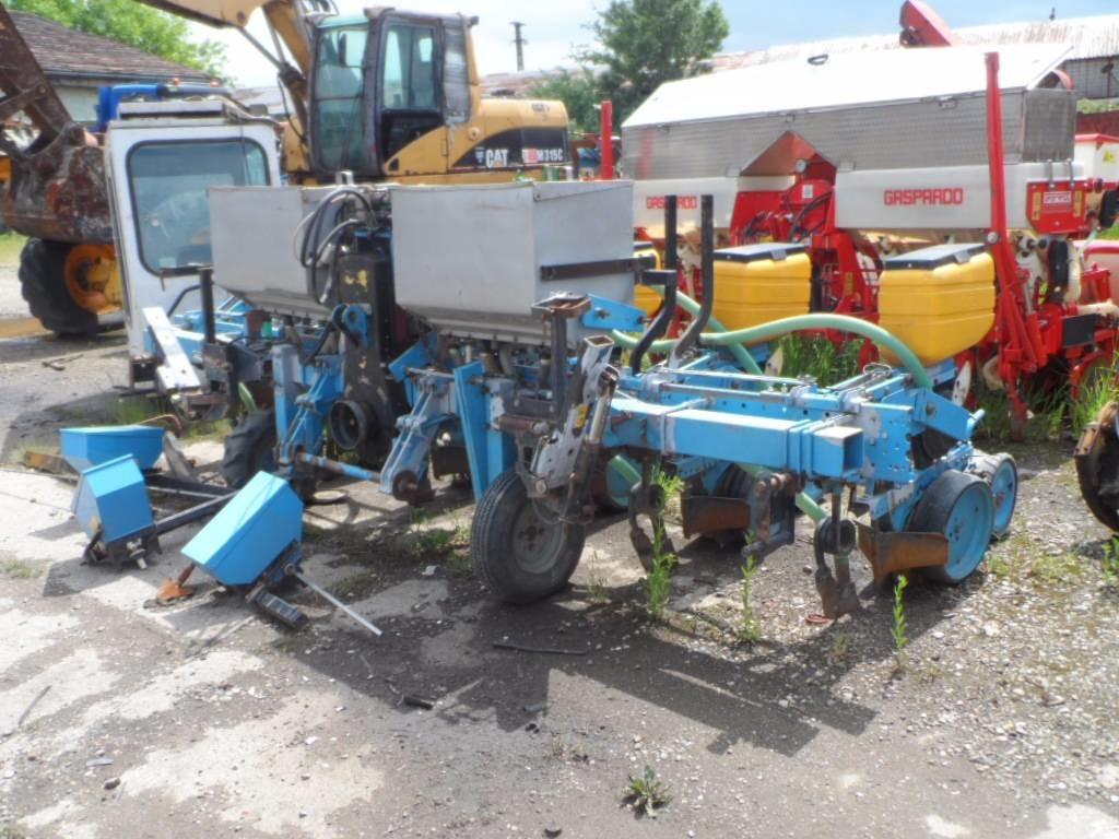 MaterMacc 6 - Precision seeder: picture 1 MaterMacc 6 - Precision seeder: picture 1