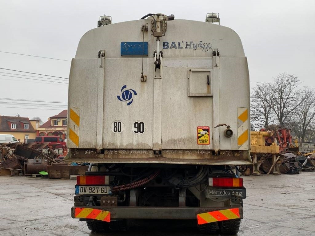 Mercedes-Benz Axor 1829 - Road sweeper: picture 5 Mercedes-Benz Axor 1829 - Road sweeper: picture 5