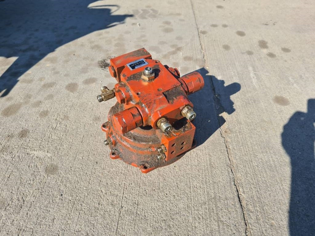 Nachi PCR-5B-30A-FGP-9407A swing motor for JCB 85Z - Engine for Construction machinery: picture 1 Nachi PCR-5B-30A-FGP-9407A swing motor for JCB 85Z - Engine for Construction machinery: picture 1