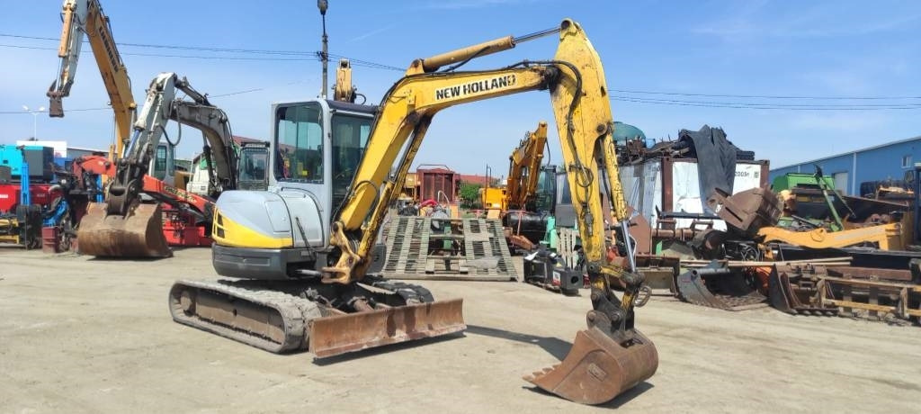 New Holland E 50.2 C - Mini excavator: picture 1 New Holland E 50.2 C - Mini excavator: picture 1