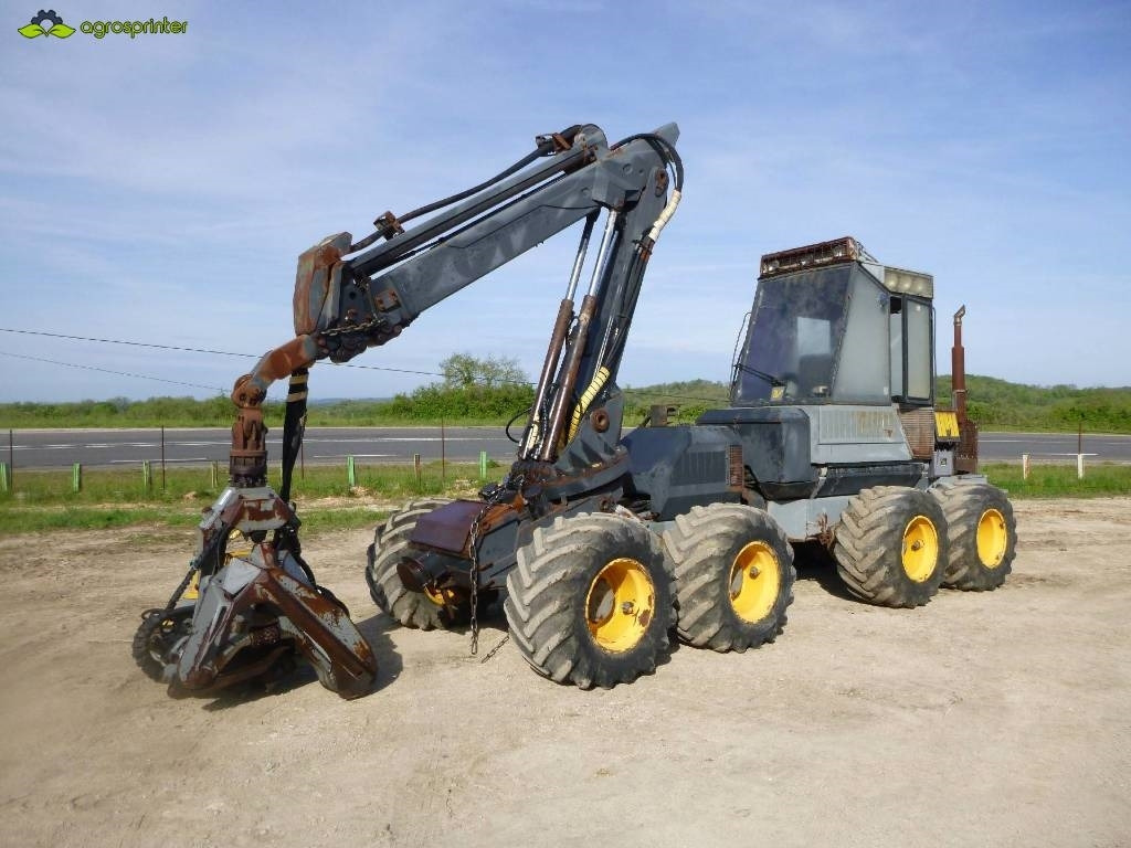 Ponsse HS 10 Harvester - Forestry harvester: picture 1 Ponsse HS 10 Harvester - Forestry harvester: picture 1