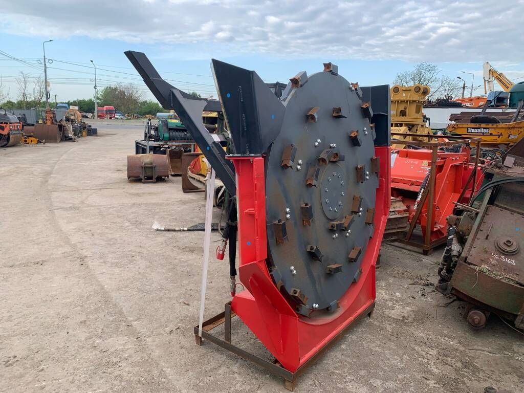 Raytree RMDM70 Mulcher Raytree RMDM70 Mulcher - Forestry mulcher: picture 2 Raytree RMDM70 Mulcher Raytree RMDM70 Mulcher - Forestry mulcher: picture 2