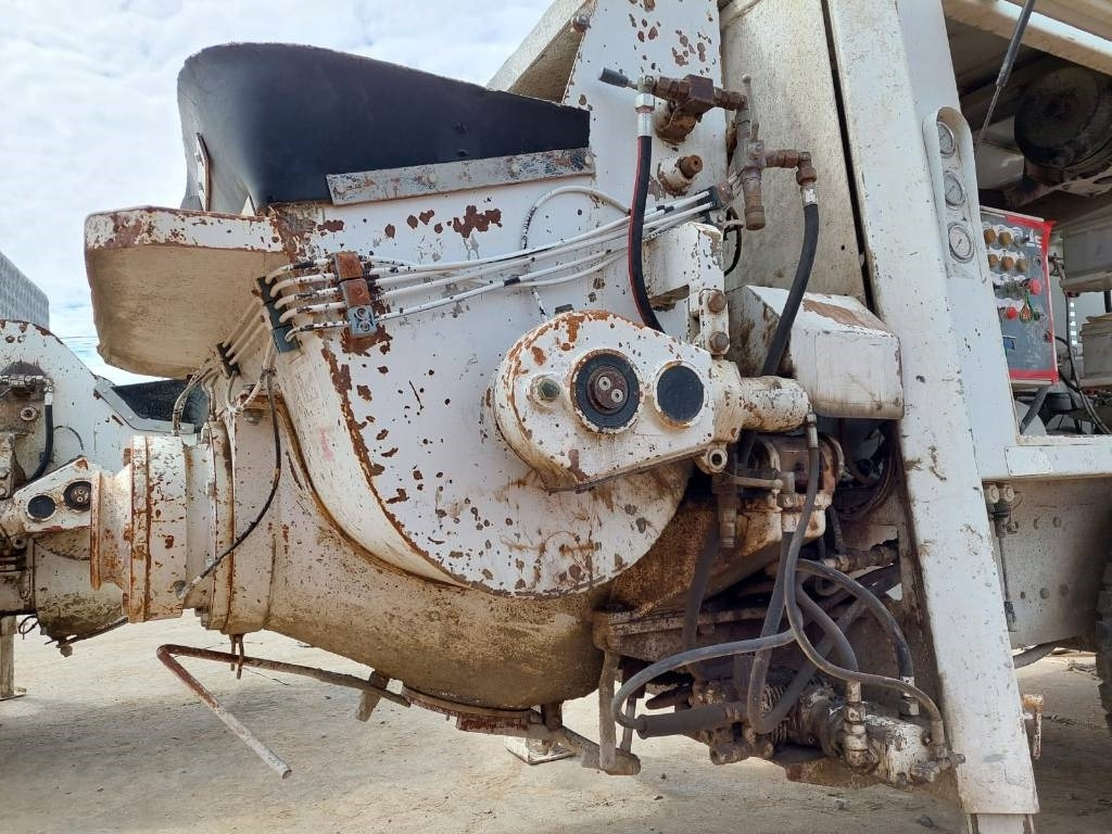 Utranazz SCM80C - Stationary concrete pump: picture 4 Utranazz SCM80C - Stationary concrete pump: picture 4